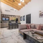 Kozakos With Private Swimming Pools Villa *