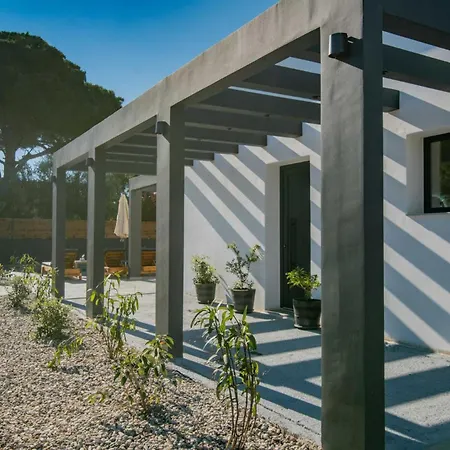 Villa Kozakos With Private Swimming Pools *