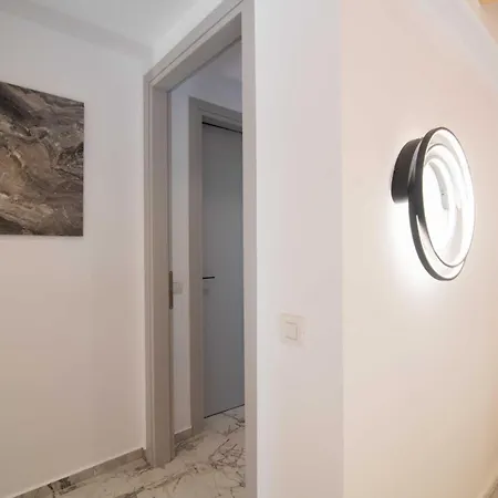 Kozakos With Private Swimming Pools *