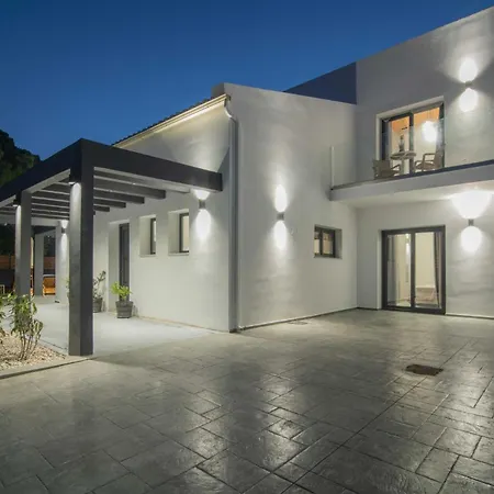 Вилла Kozakos With Private Swimming Pools Kalpaki (Zakynthos)
